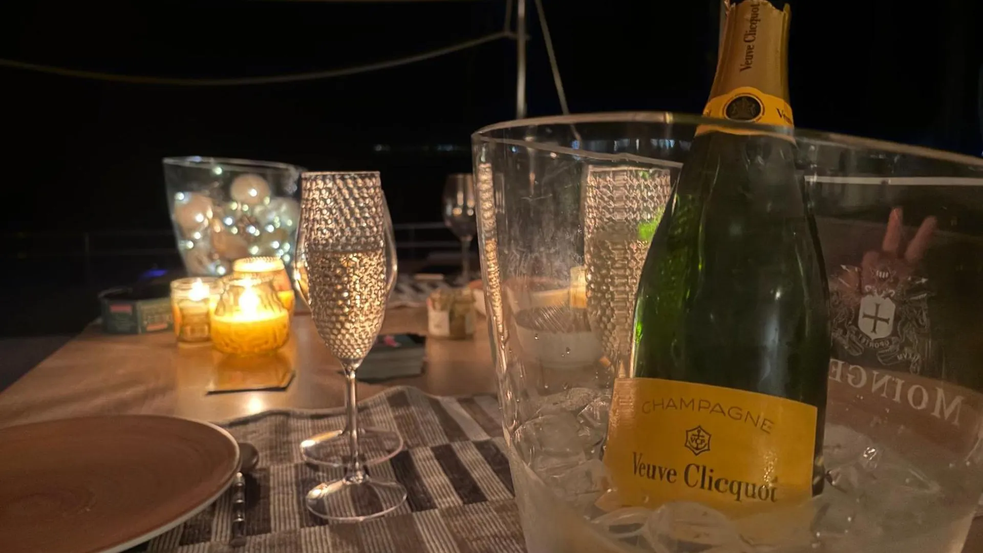 Catamaran Zephyr Nuit Au Mouillage Diner, Nuit Et Petit-Dejeuner Inclus Grand Case Sint Maarten/Saint Martin